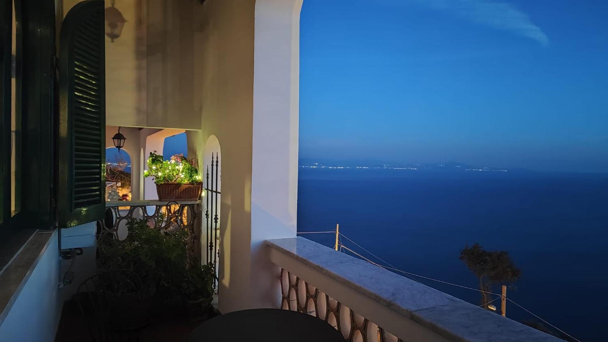 Casa Barbara Bed and Breakfast Amalfi Exteriör bild